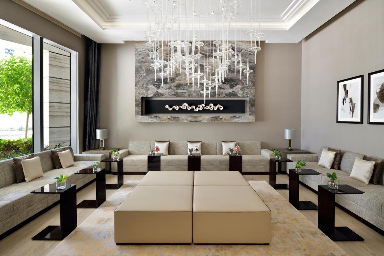 Address Sky View, Downtown Dubai Hotel Exterior photo A living room